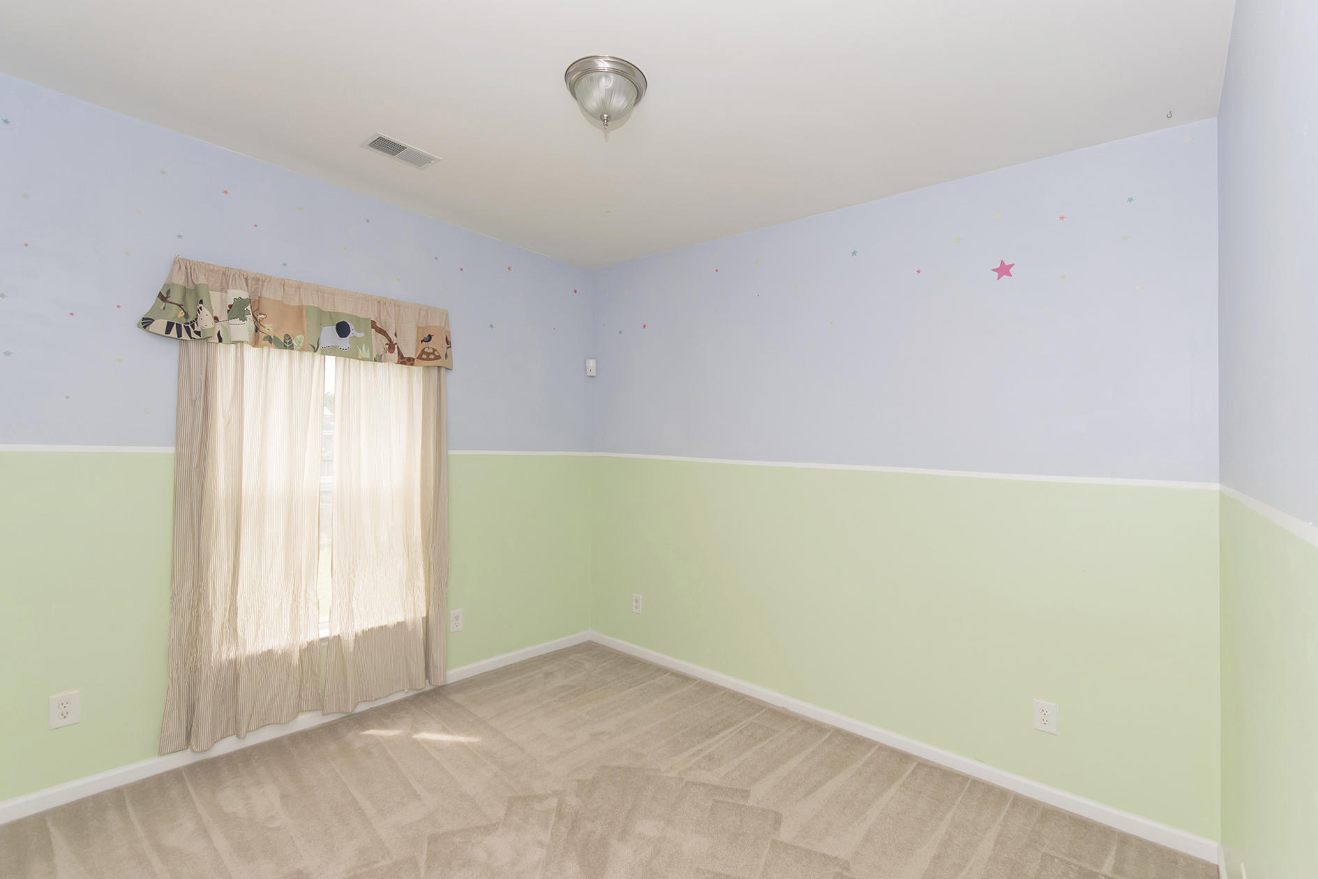 261 Westbrooke Road Summerville, SC 29486 - Photo 20 of 26 Bedroom 3