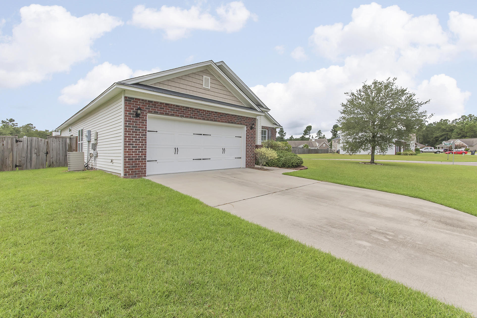 261 Westbrooke Road Summerville, SC 29486 - Photo 8 of 26 Carriage-style 2-car garage door