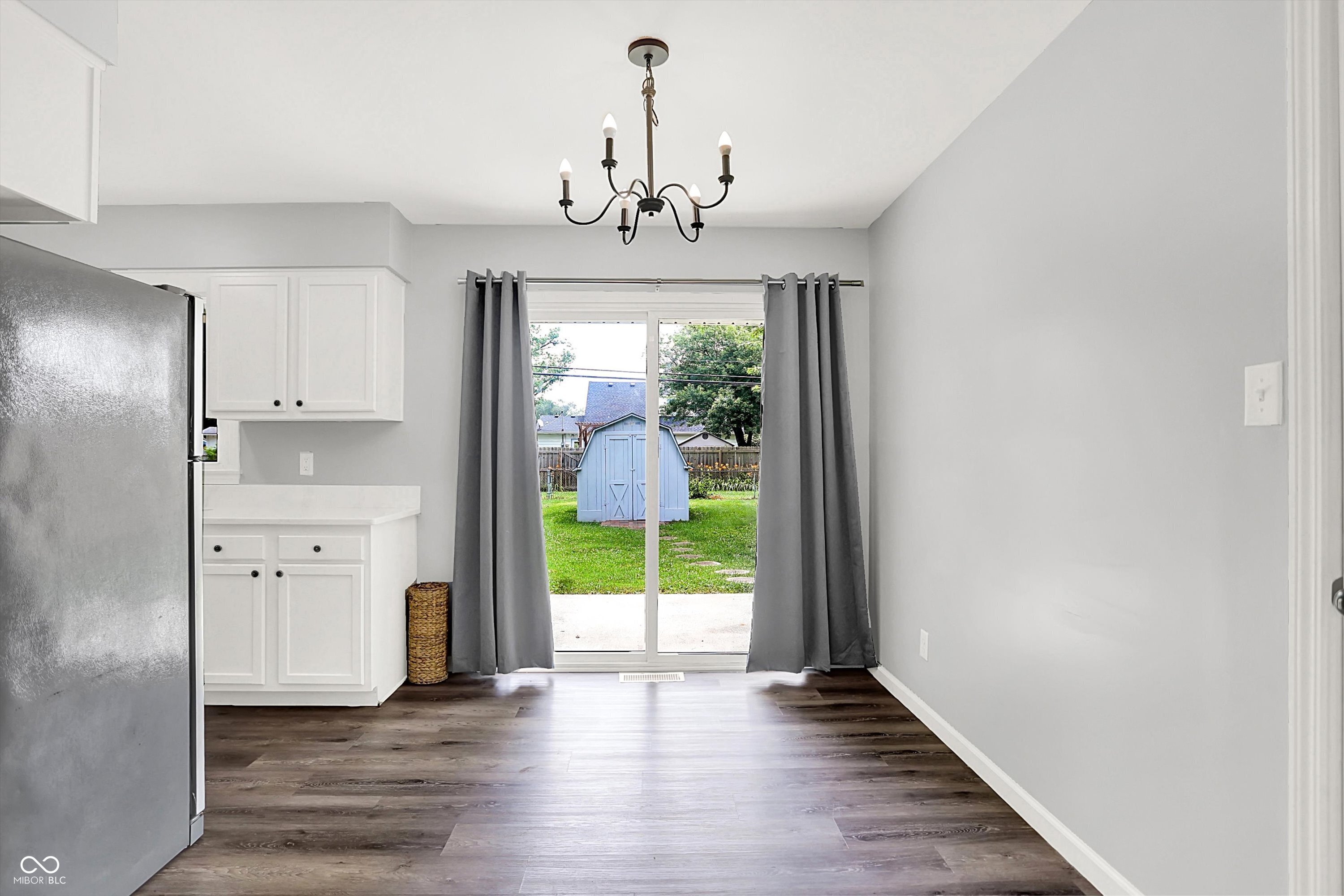 525 Howard Road Greenwood, IN 46142 - Photo 11 of 44 Gallery Image 11