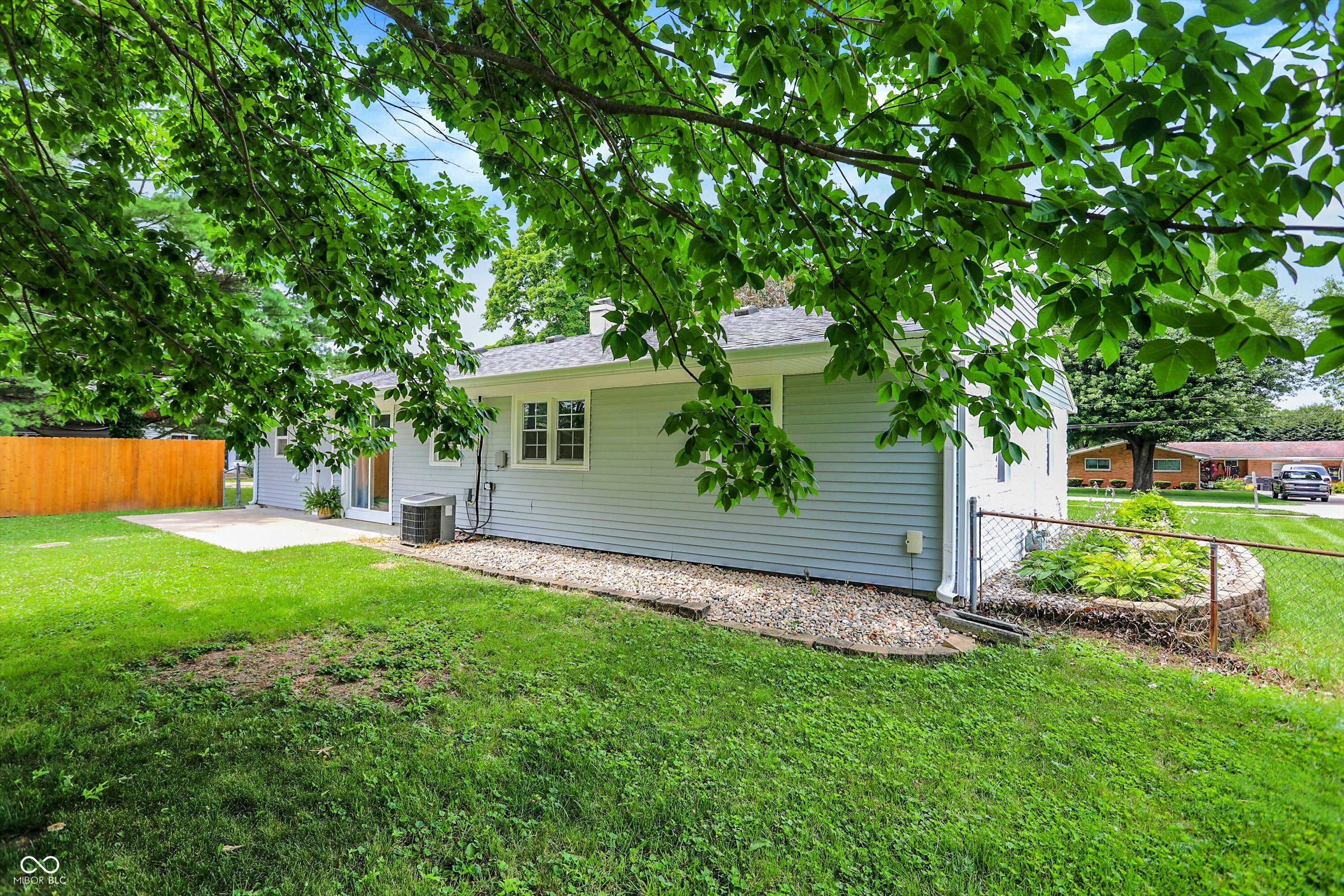 525 Howard Road Greenwood, IN 46142 - Photo 42 of 44 Gallery Image 42