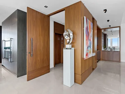 $5,750,000 | 920 Intracoastal Drive, Unit PH1, Fort Lauderdale, FL 33304