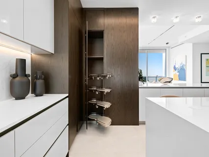 $5,750,000 | 920 Intracoastal Drive, Unit PH1, Fort Lauderdale, FL 33304