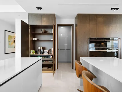 $5,750,000 | 920 Intracoastal Drive, Unit PH1, Fort Lauderdale, FL 33304