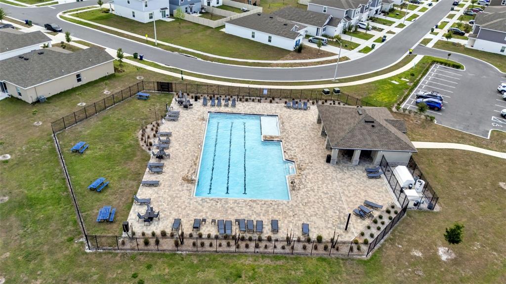 569 Reggie Road Winter Haven, FL 33859 - Photo 2 of 59