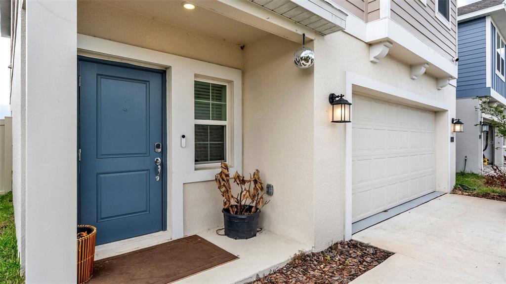 569 Reggie Road Winter Haven, FL 33859 - Photo 3 of 59