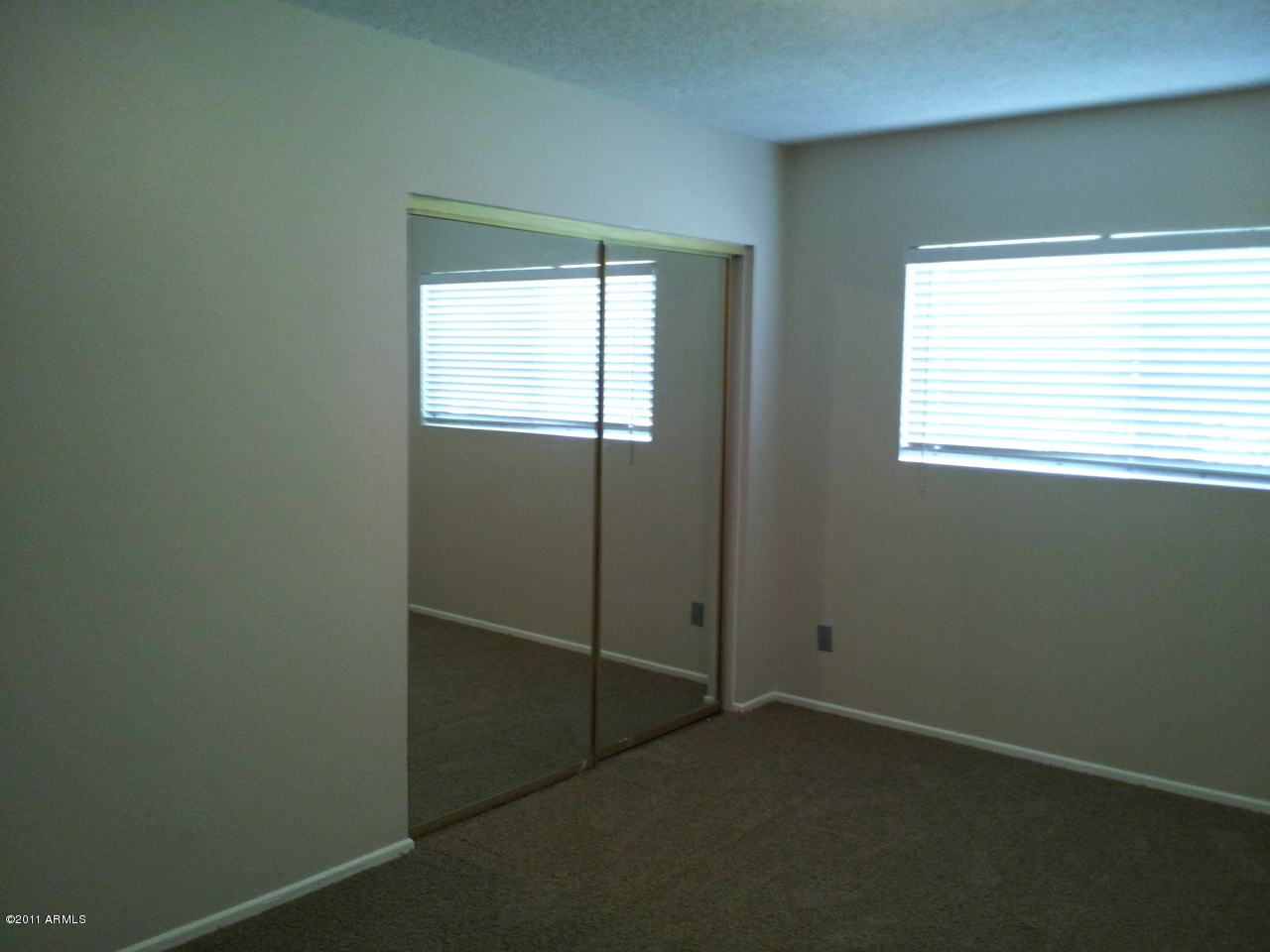 2305 West Ocotillo Road Phoenix, AZ 85015 - Photo 8 of 14 8