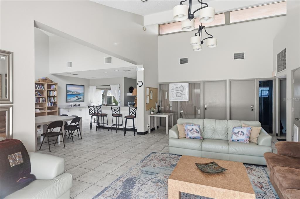 2060 Sunset Point Road, Unit 52 Clearwater, FL 33765 - Photo 27 of 33