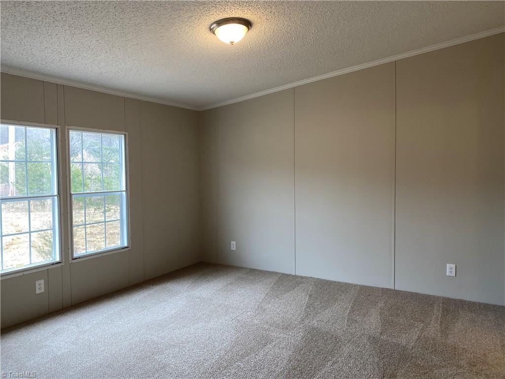 1362 Harris Road Walnut Cove, NC 27052 - Photo 14 of 25 Gallery Image 14