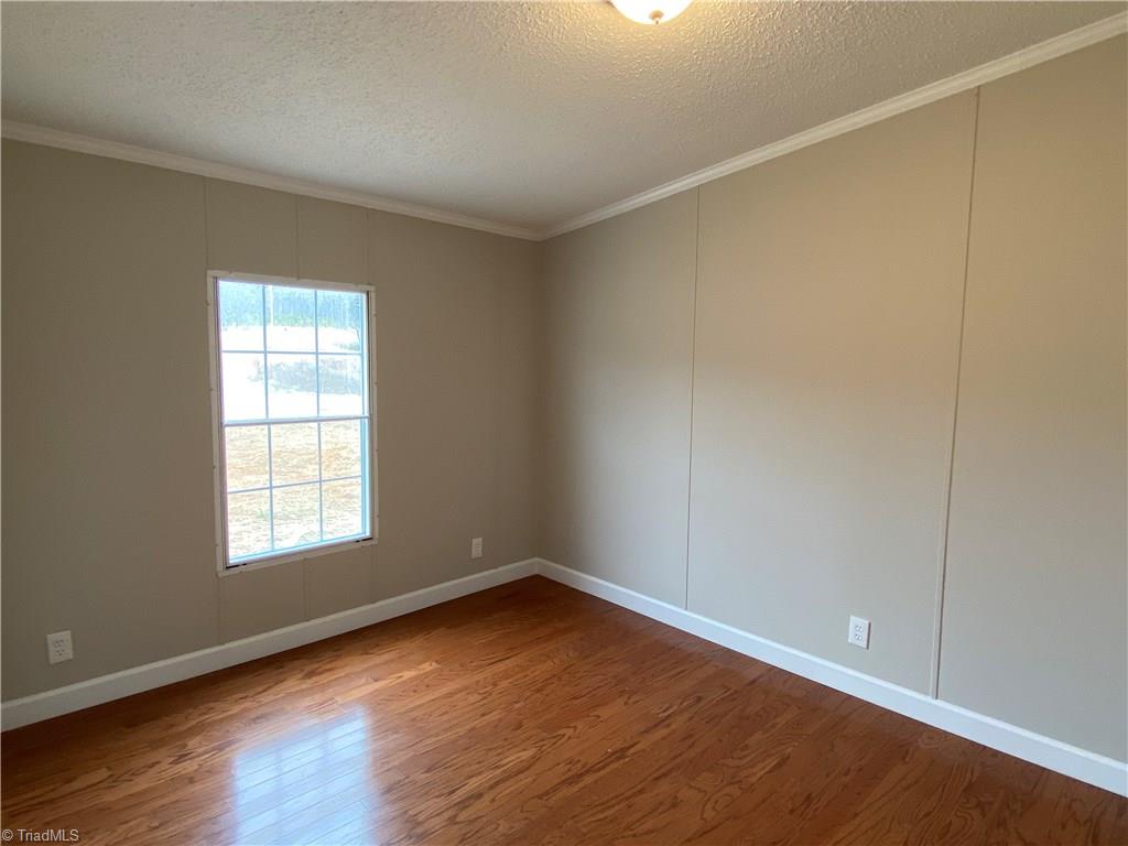 1362 Harris Road Walnut Cove, NC 27052 - Photo 21 of 25 Gallery Image 21