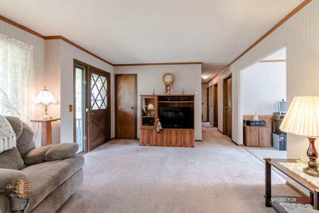 7996 State Road Coopersville, MI 49404 - Photo 13 of 37 7996State20Lores