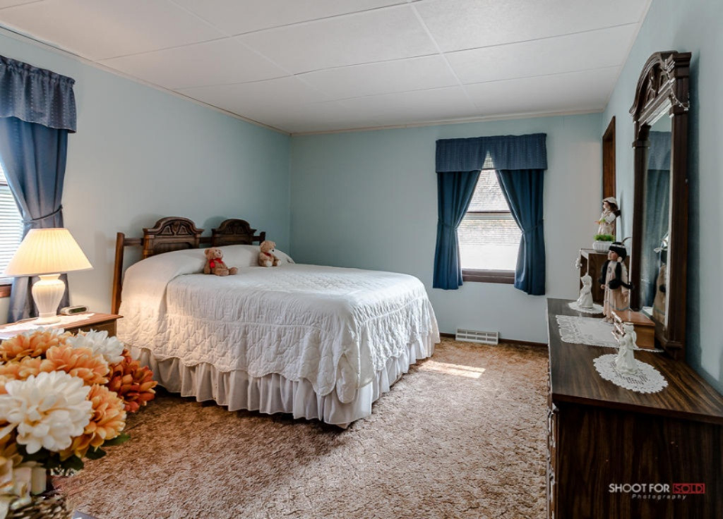 7996 State Road Coopersville, MI 49404 - Photo 15 of 37 7996State09Lores