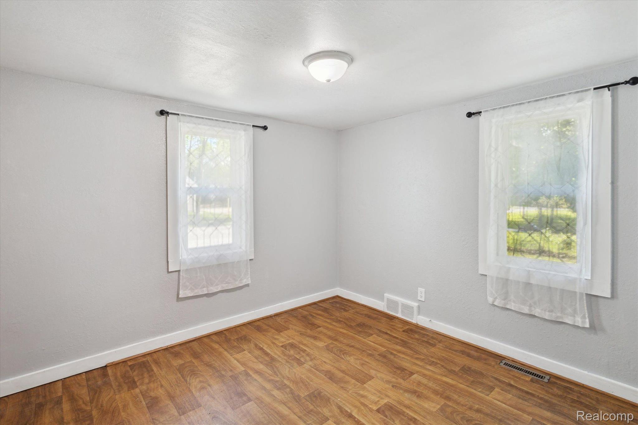 335 Lafayette Road Michigan Center, MI 49254 - Photo 20 of 30 Gallery Image 20