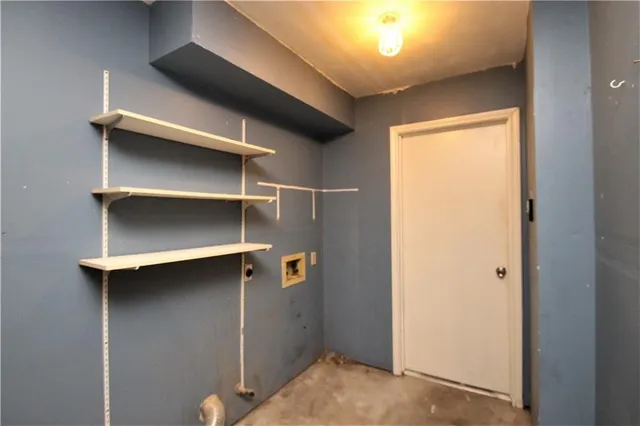 a view of room with walk in closet
