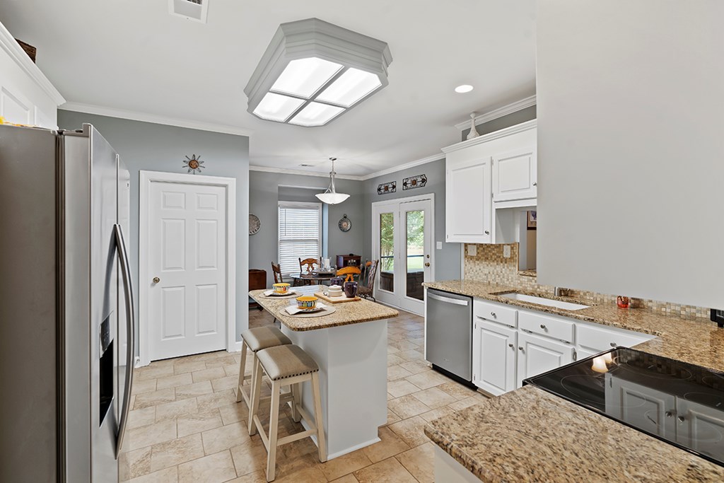 302 Rivers Run Greenwood, SC 29649 - Photo 8 of 21 Gallery Image 8
