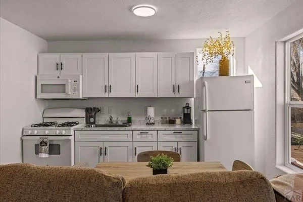 $555,000 | 519 East Evans Avenue, Pueblo, CO 81004