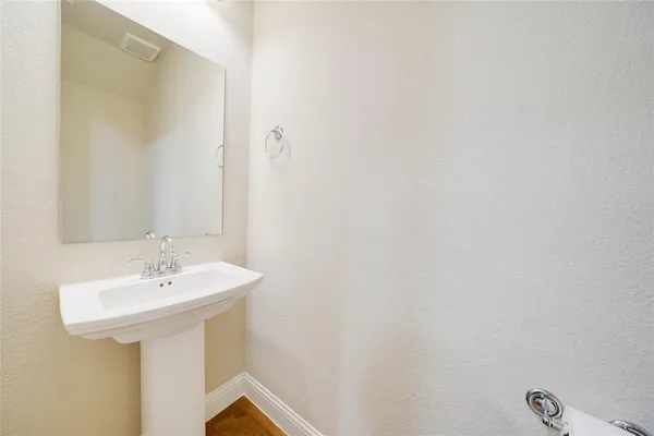 $2,850 | 4560 Titus Circle, Plano, TX 75024