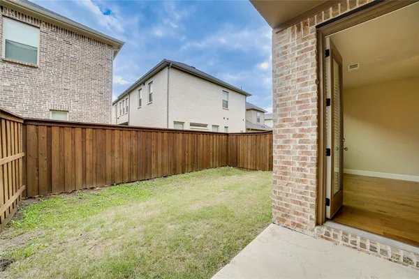 $2,850 | 4560 Titus Circle, Plano, TX 75024