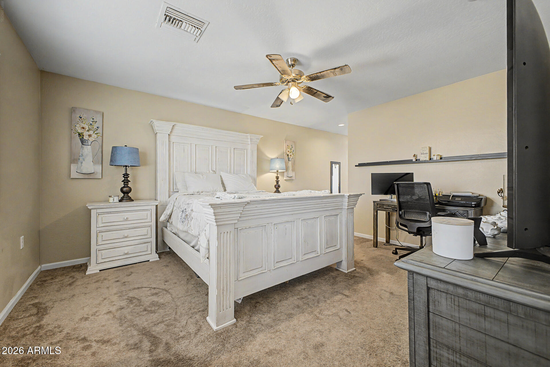 8225 South 5th Lane Phoenix, AZ 85041 - Photo 13 of 33 13-5th