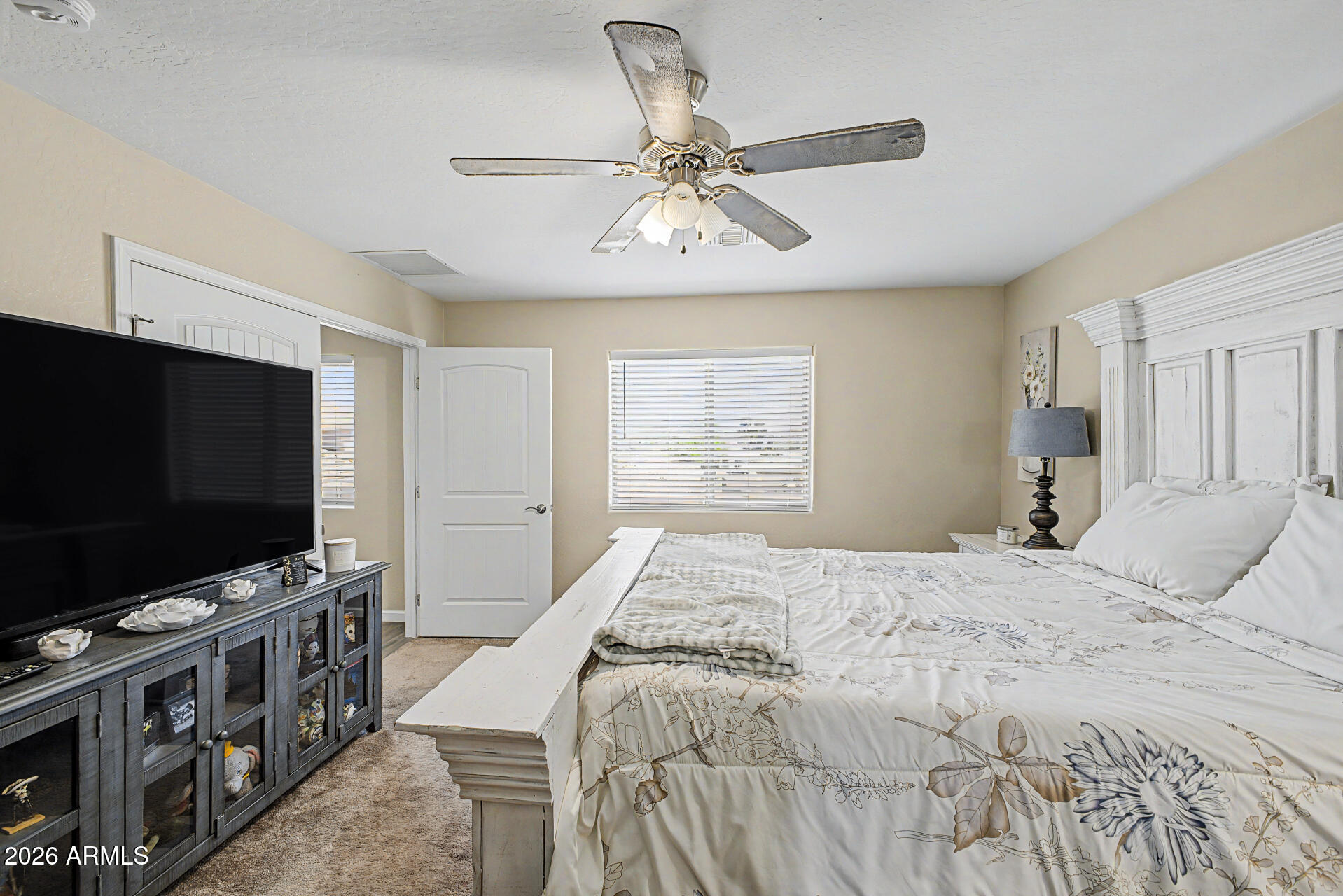 8225 South 5th Lane Phoenix, AZ 85041 - Photo 14 of 33 14-5th