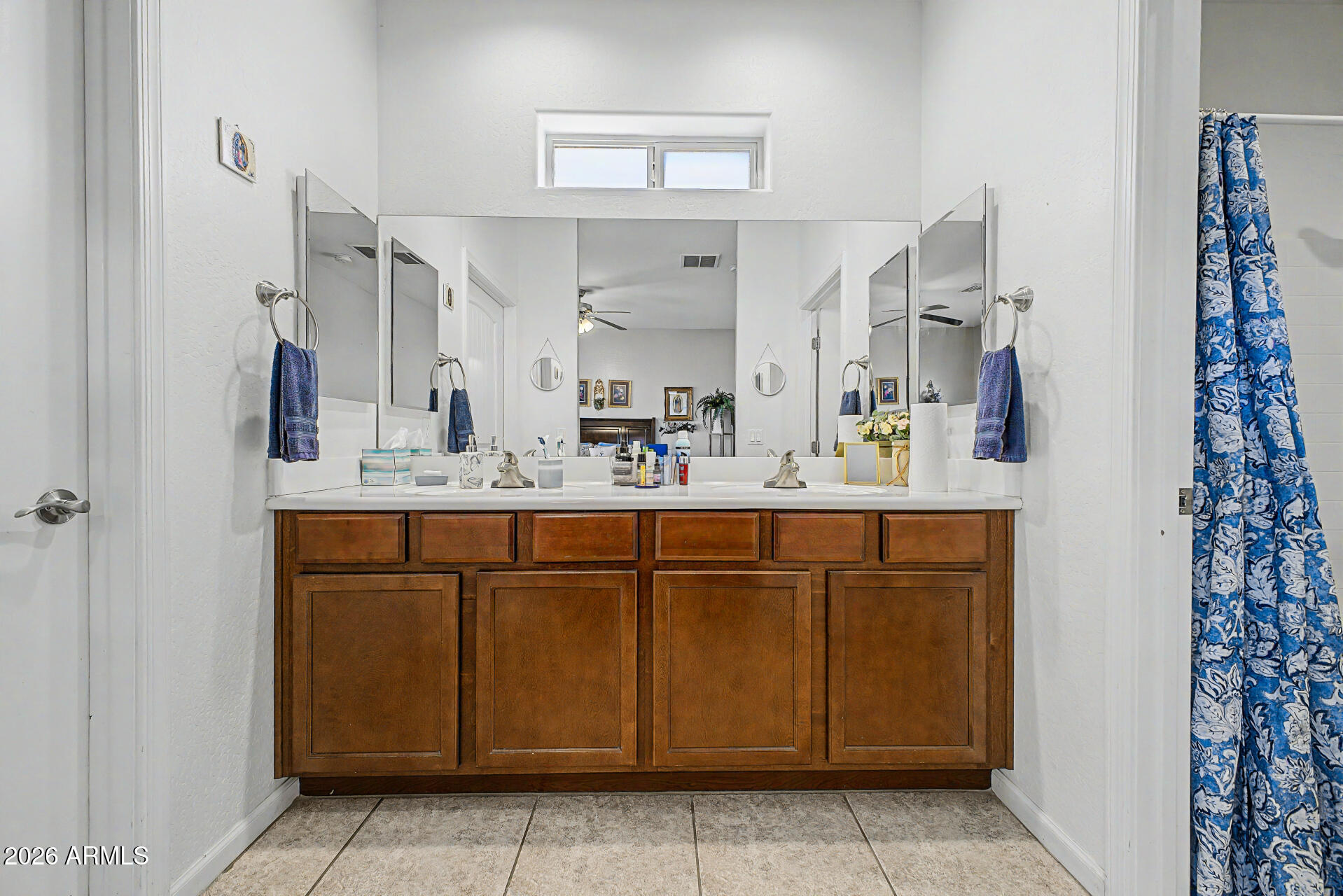8225 South 5th Lane Phoenix, AZ 85041 - Photo 21 of 33 22-5th