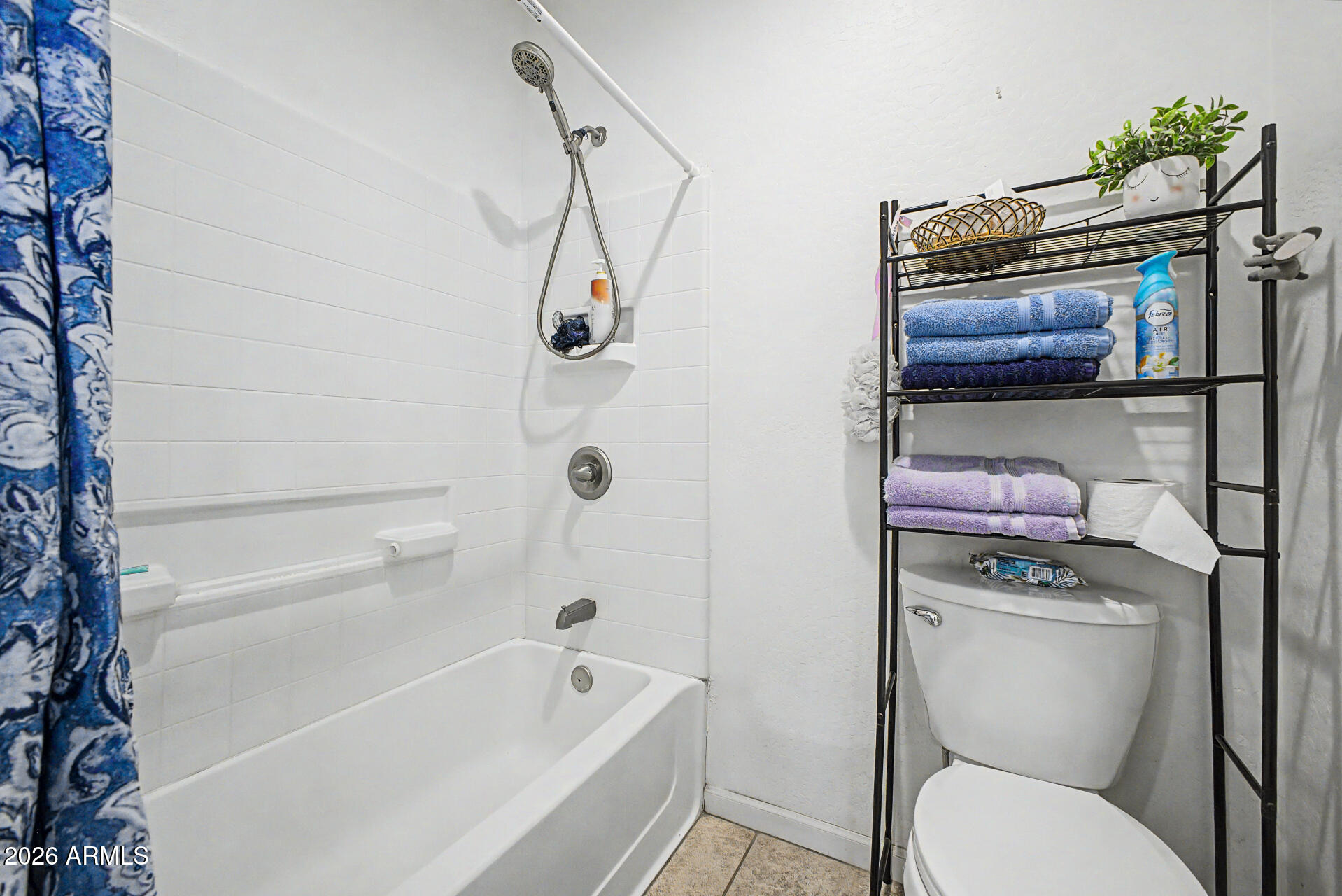 8225 South 5th Lane Phoenix, AZ 85041 - Photo 22 of 33 23-5th