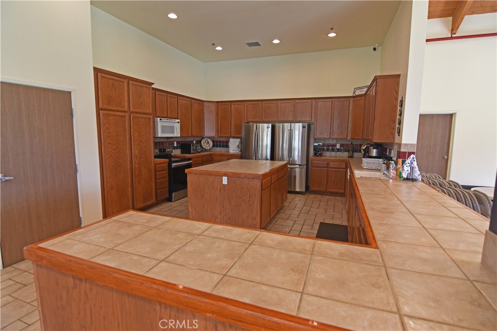 11614 Ridgemark Road Apple Valley, CA 92308 - Photo 6 of 12