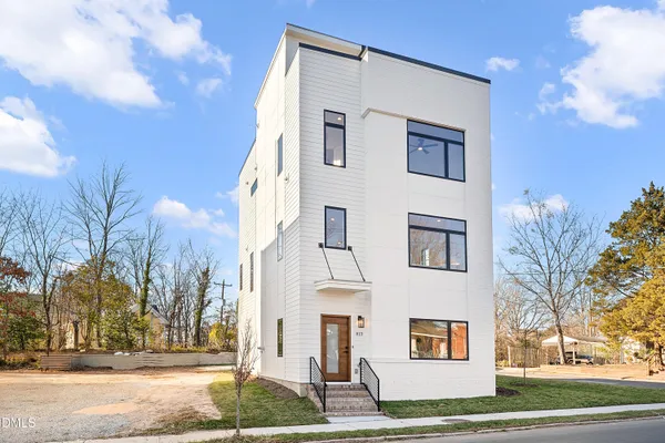 $875,000 | 813 North Roxboro Street, Durham, NC 27701