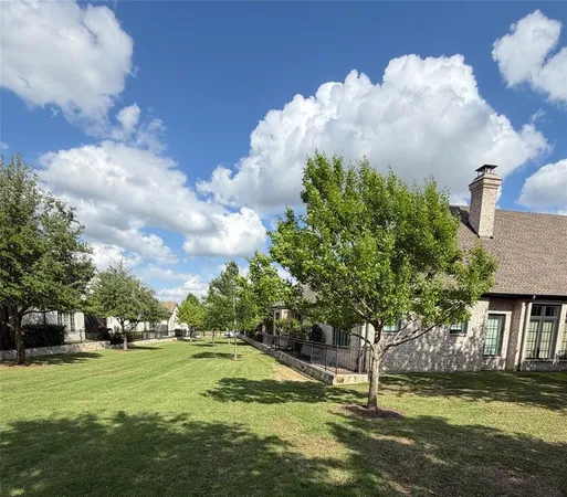 $5,500 | 11 Edge Hill Drive, Dallas, TX 75248