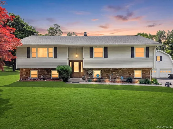 $597,000 | 18 Helms Hill Road, Washingtonville, NY 10992