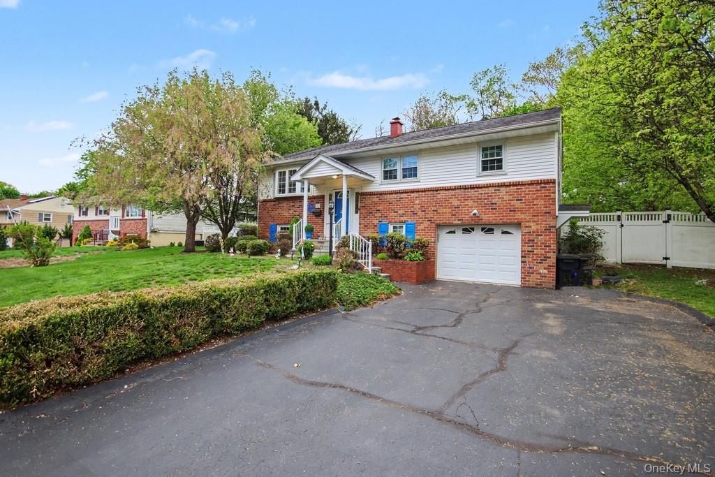 35 Sengstacken Drive Stony Point, NY 10980 - Photo 2 of 17