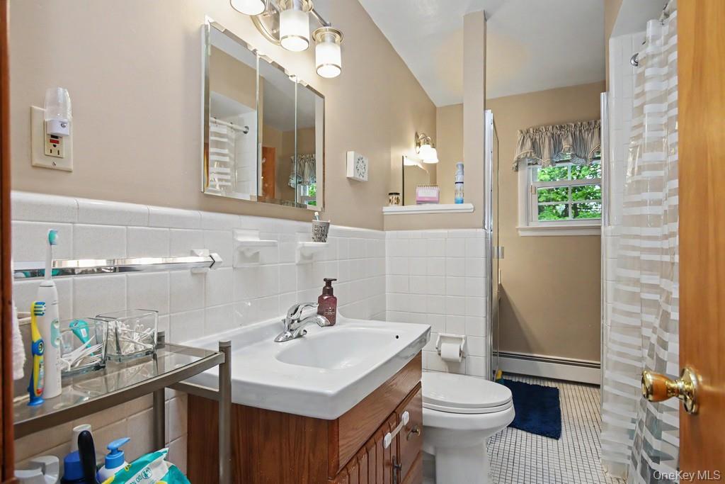 35 Sengstacken Drive Stony Point, NY 10980 - Photo 10 of 17