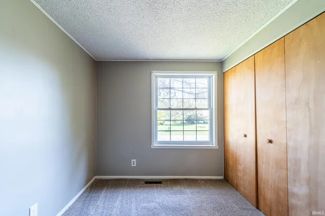 $199,000 | 423 Jay Street, Topeka, IN 46571