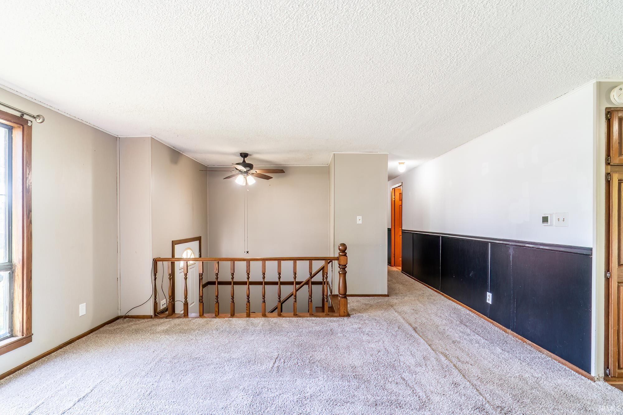 423 Jay Street Topeka, IN 46571 - Photo 8 of 26