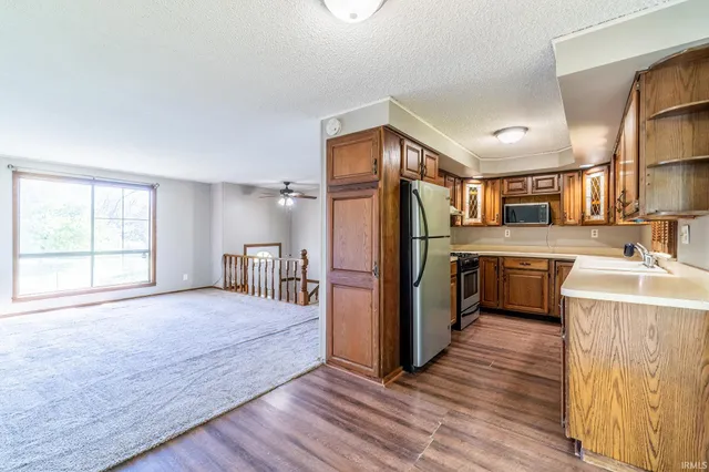 $199,000 | 423 Jay Street, Topeka, IN 46571