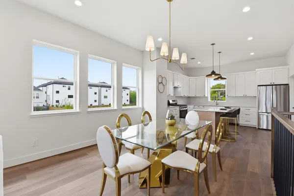 $450,000 | 7708 Earl Rudder Way, Houston, TX 77055