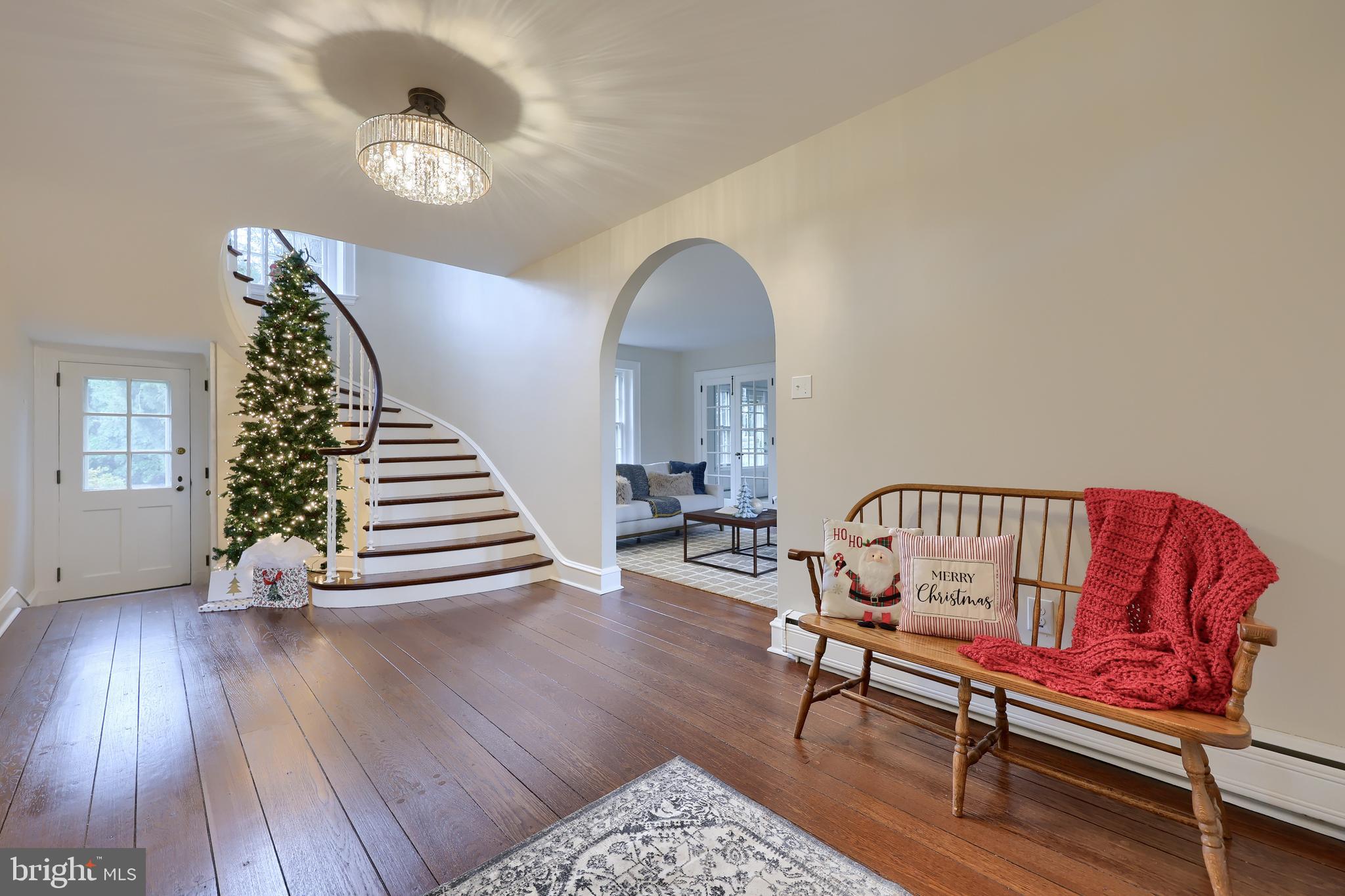 568 Chestnut Street Columbia, PA 17512 - Photo 2 of 68 a living room with furniture and a wooden floor