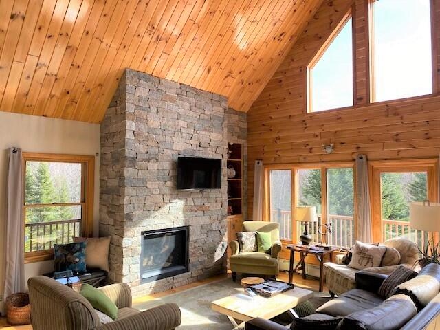 31 Wilson View Drive Greenville, ME 04441 - Photo 17 of 53 lroom1