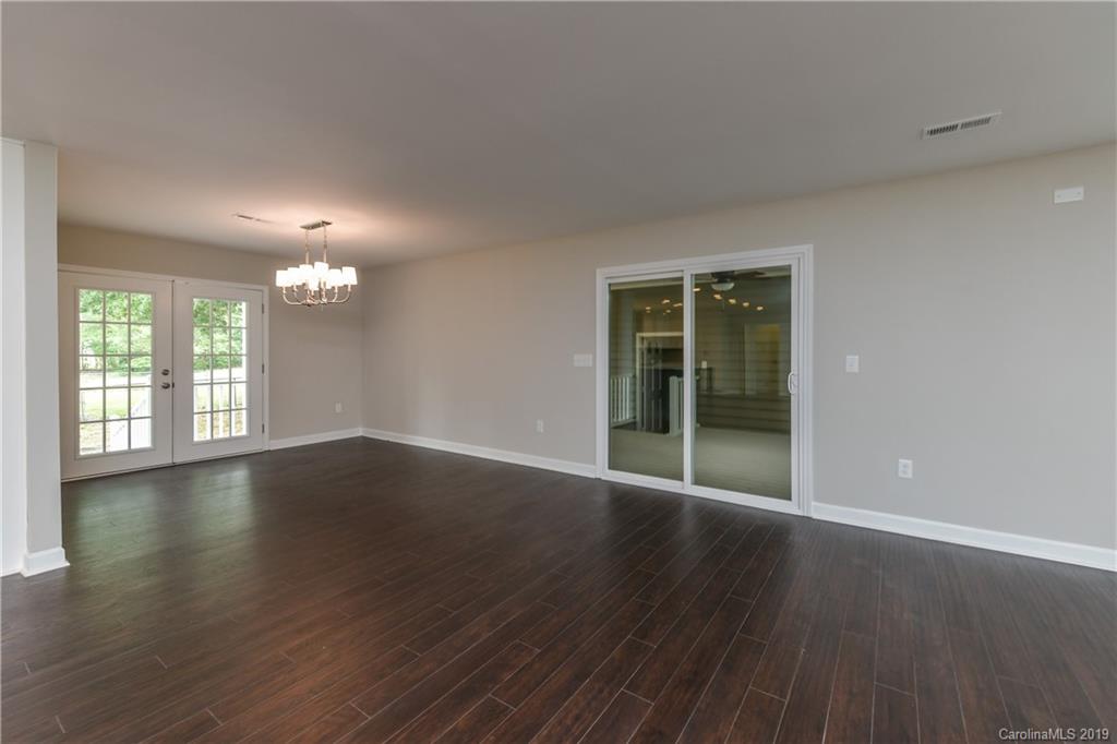 1750 Highway 55 Road Clover, SC 29710 - Photo 10 of 30