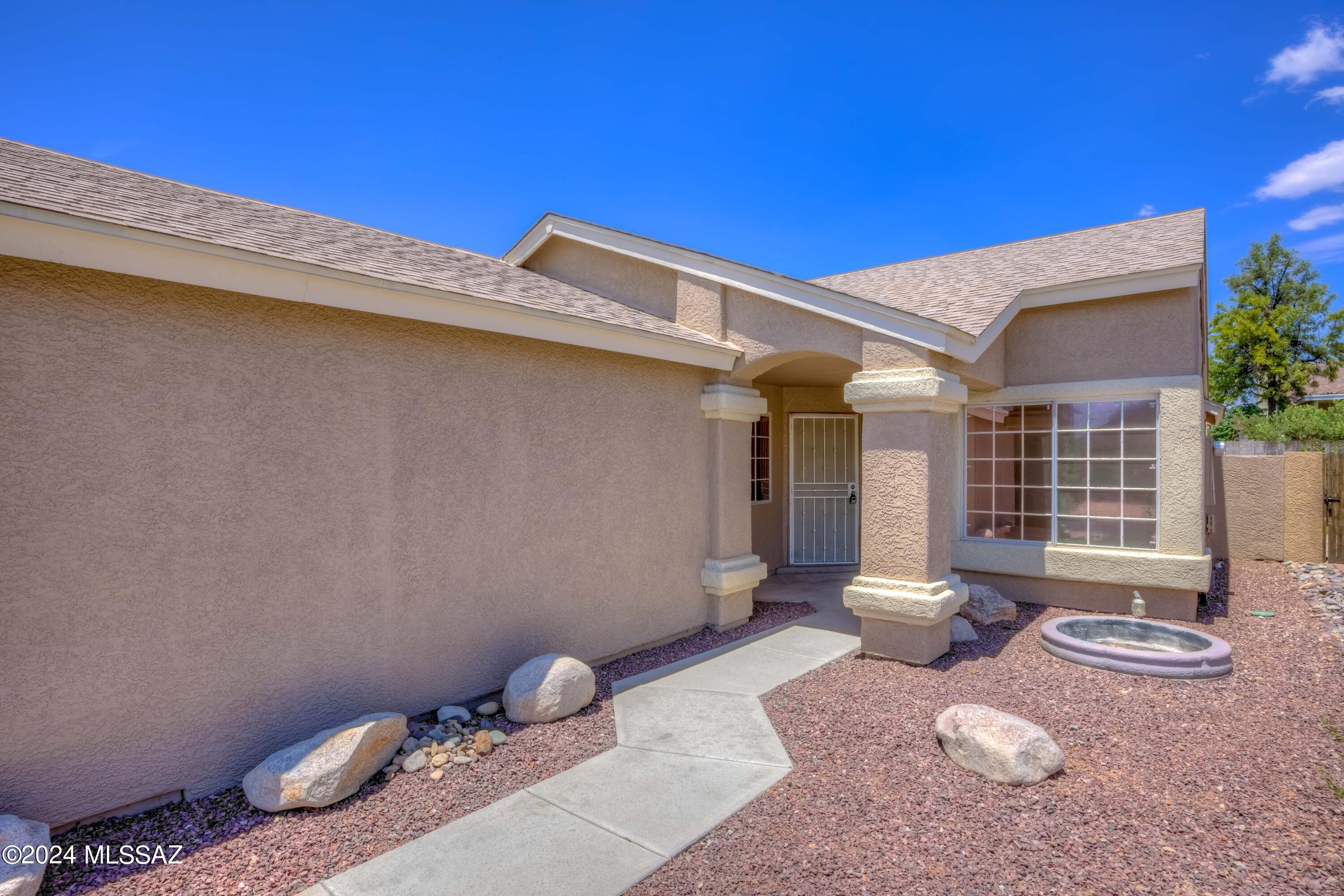 4360 West Bunk House Road Tucson, AZ 85741 - Photo 4 of 33 Gallery Image 4