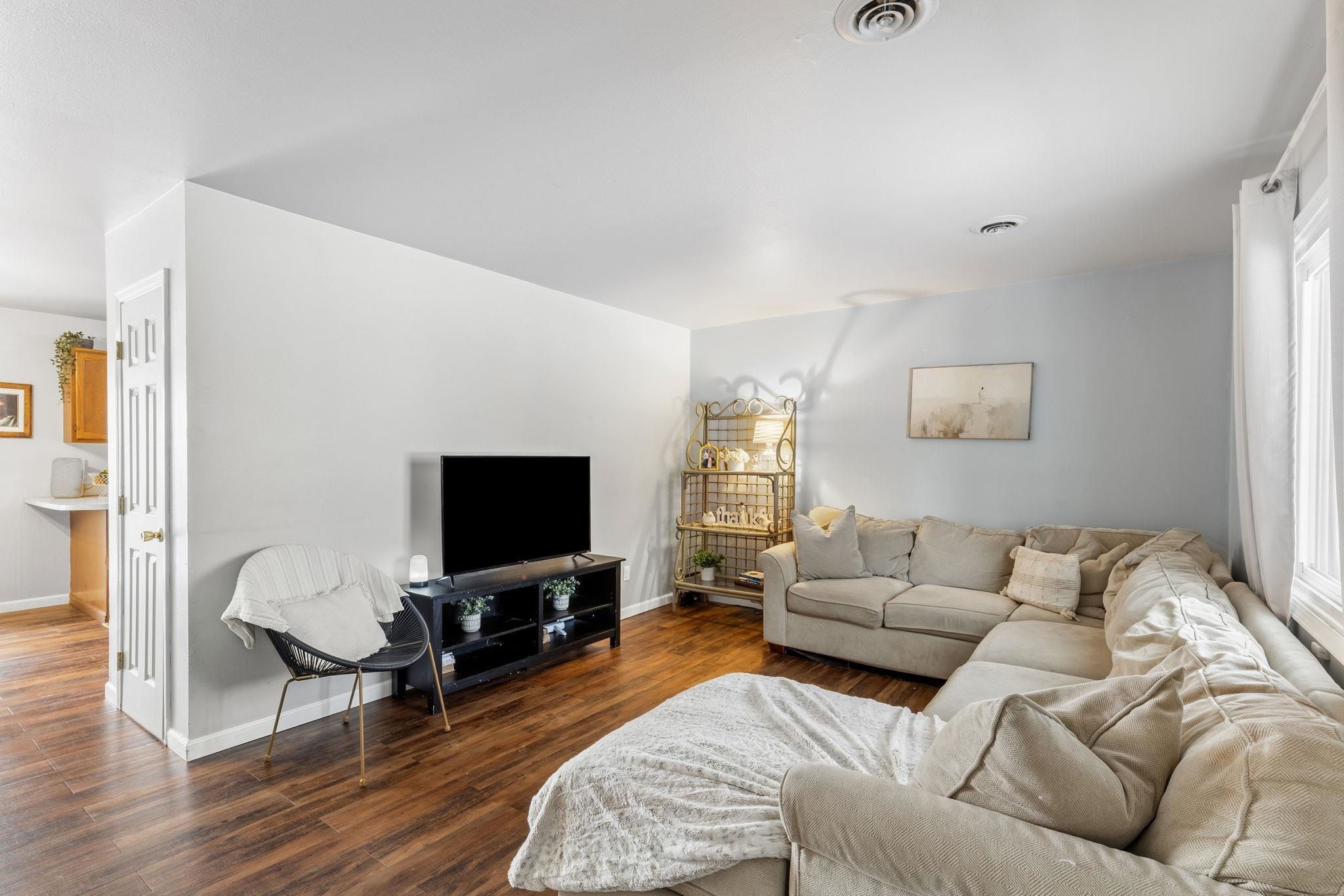 59173 Timber Trail Goshen, IN 46528 - Photo 5 of 23