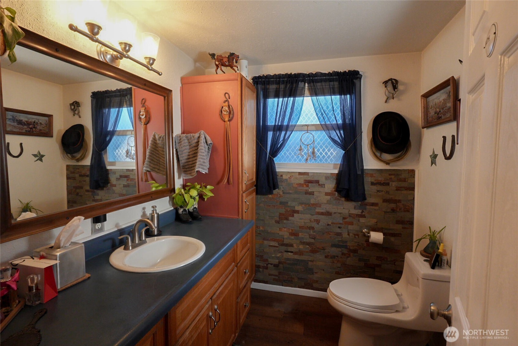 414 South 4th Street Dayton, WA 99328 - Photo 11 of 24