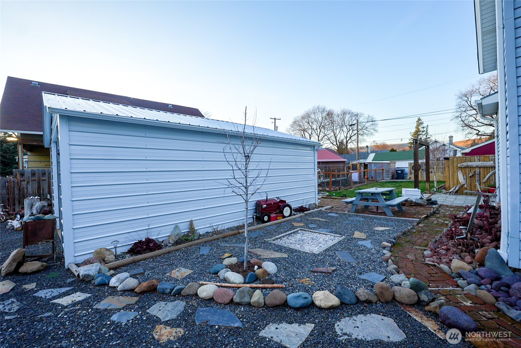 414 South 4th Street Dayton, WA 99328 - Photo 19 of 24