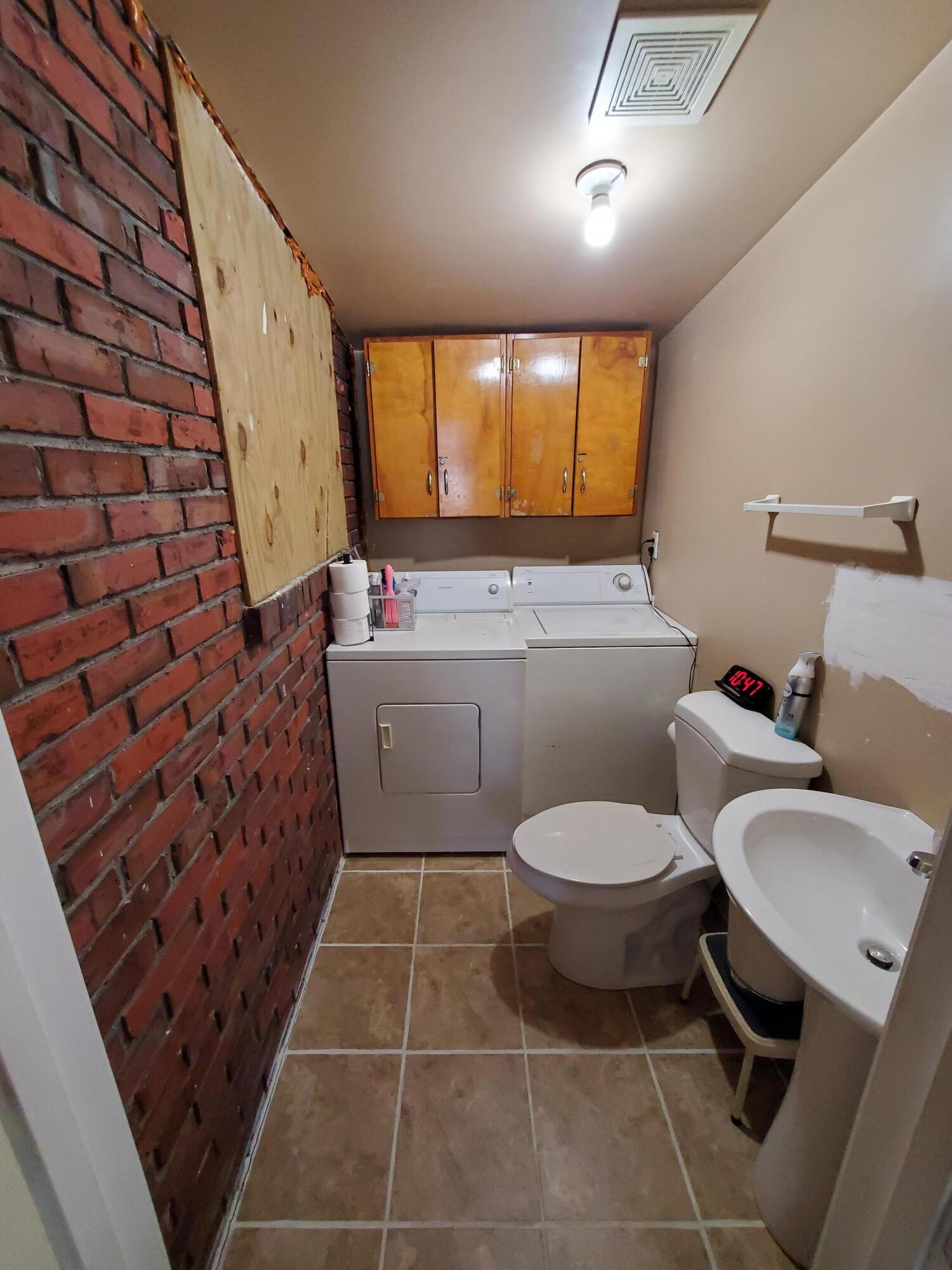 849 Rutledge Avenue Charleston, SC 29403 - Photo 17 of 23 20220112_104703