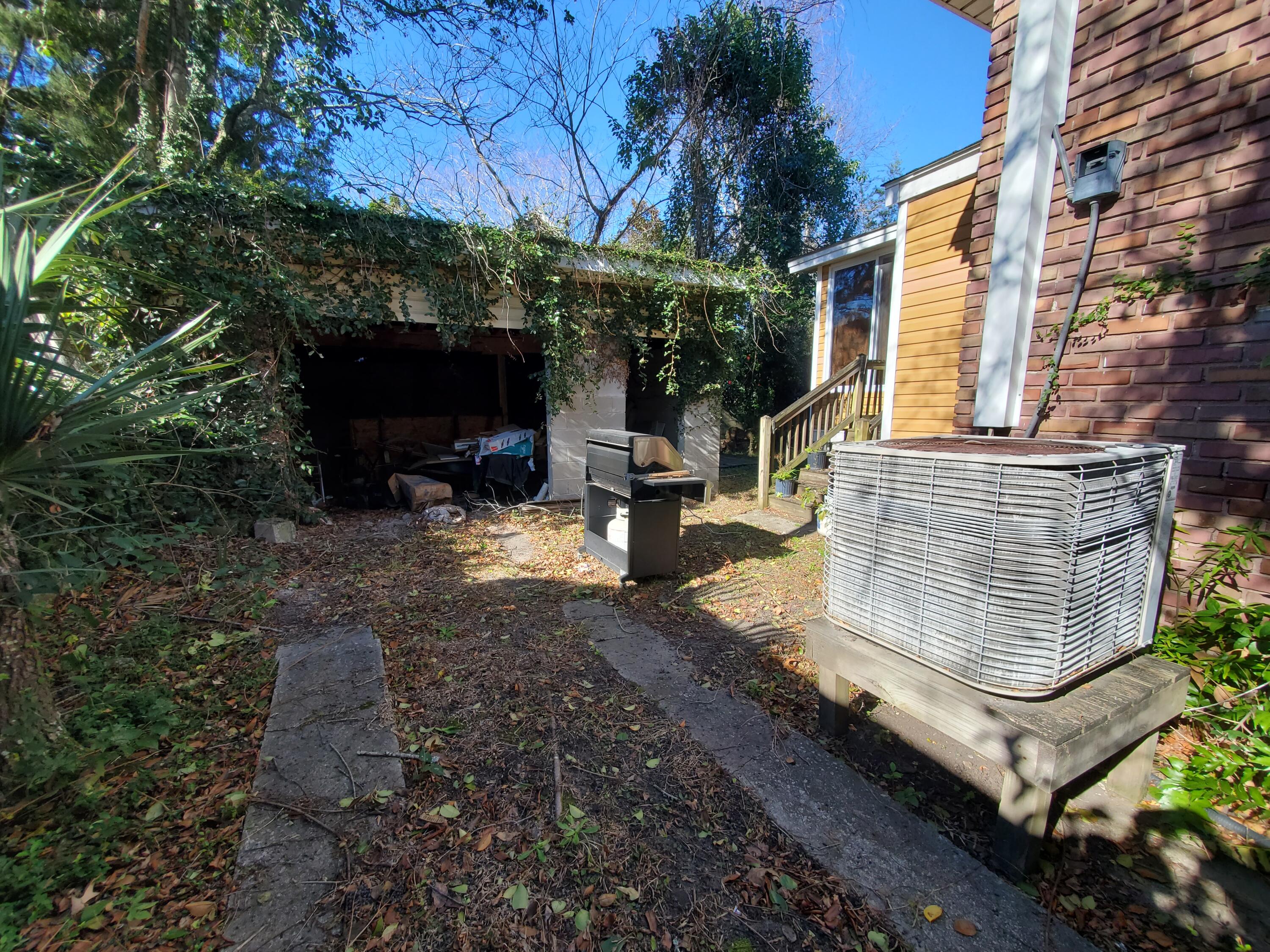 849 Rutledge Avenue Charleston, SC 29403 - Photo 7 of 23 20220112_105920