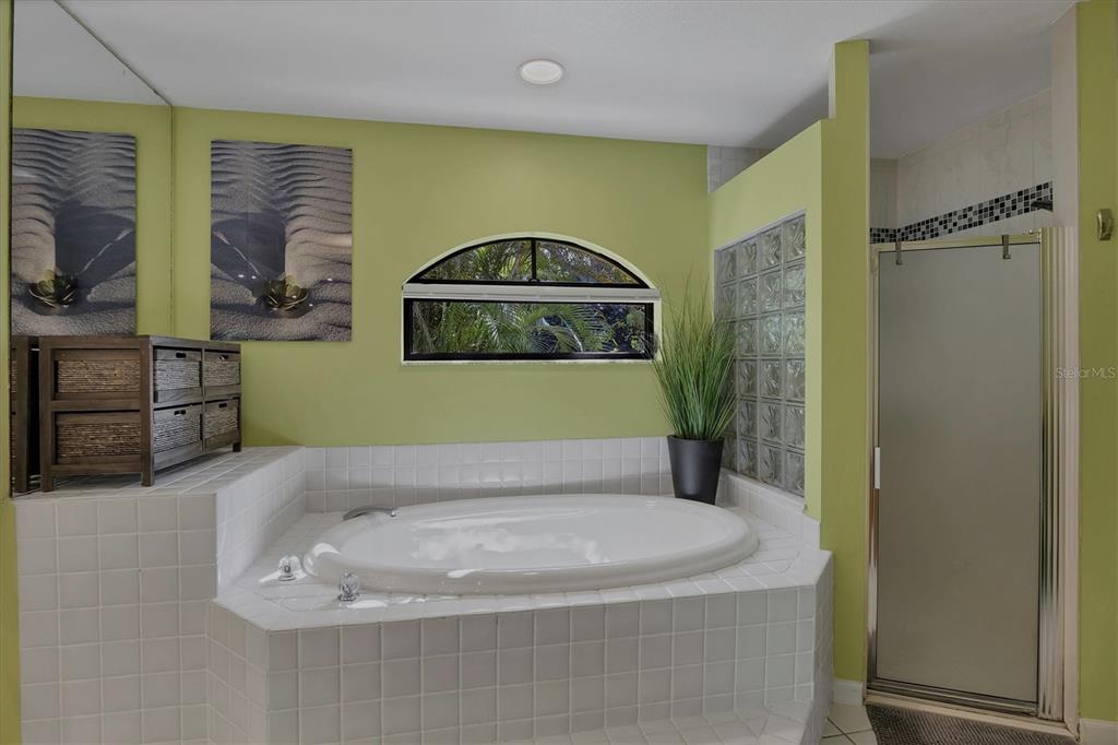 850 Van Gogh Road Englewood, FL 34223 - Photo 19 of 41