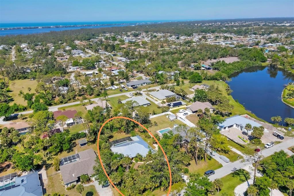 850 Van Gogh Road Englewood, FL 34223 - Photo 2 of 41