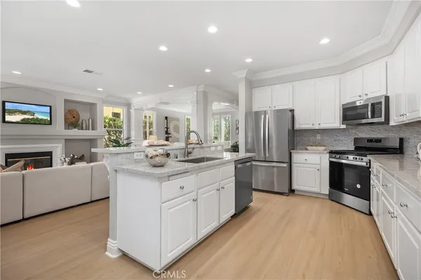 $1,688,000 | 22 Apple Valley, Irvine, CA 92602