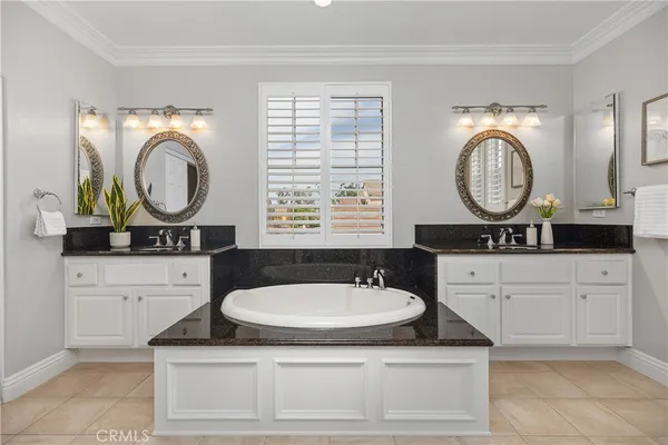$1,688,000 | 22 Apple Valley, Irvine, CA 92602
