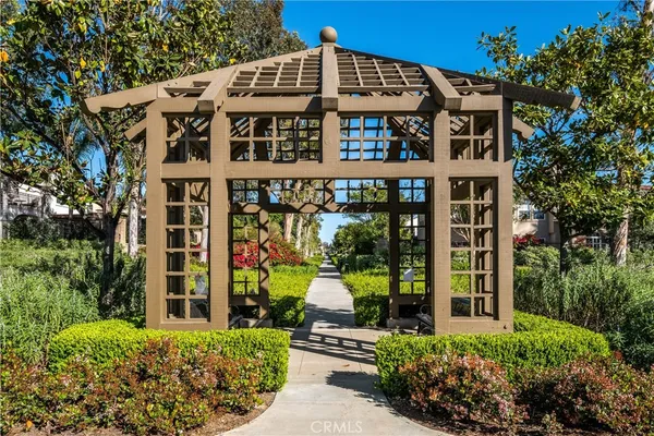 $1,688,000 | 22 Apple Valley, Irvine, CA 92602