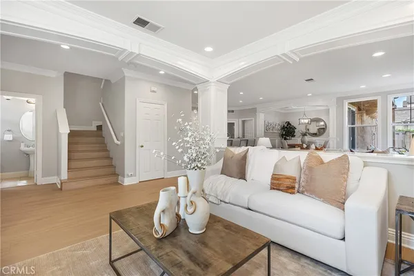 $1,688,000 | 22 Apple Valley, Irvine, CA 92602